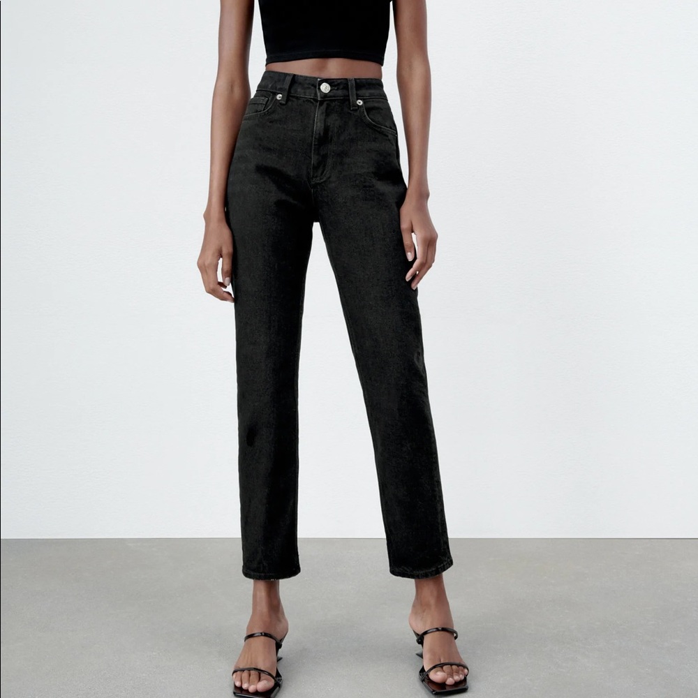 🔥ZARA PERFECT FIT STRAIGHT LEG ANKLE JEANS IN BLACK US 2 /26🔥JEANS THE BLISS